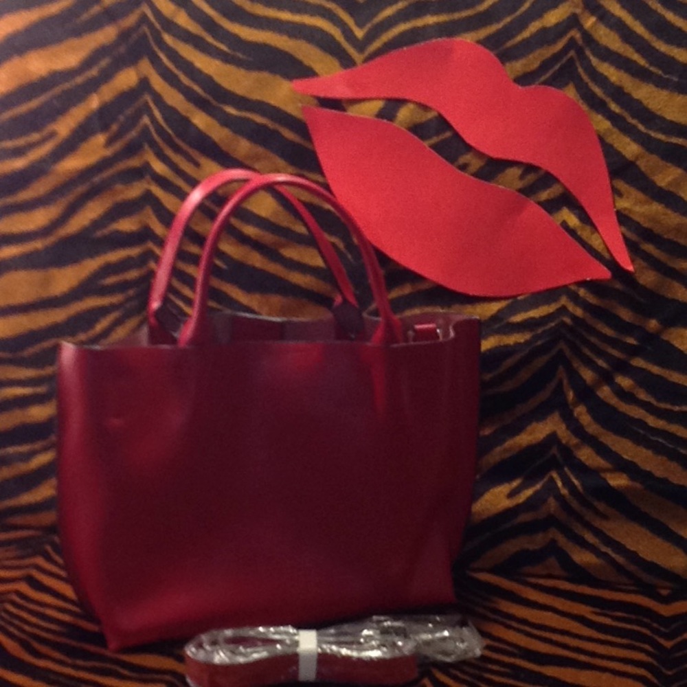 Dolan red leather bag with removable inside pouch